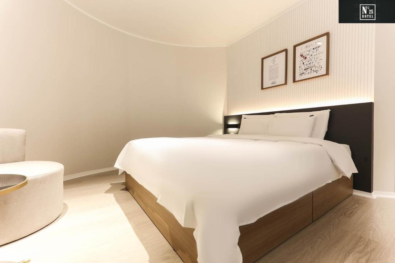 No.25 Hotel Cheonan Esterno foto