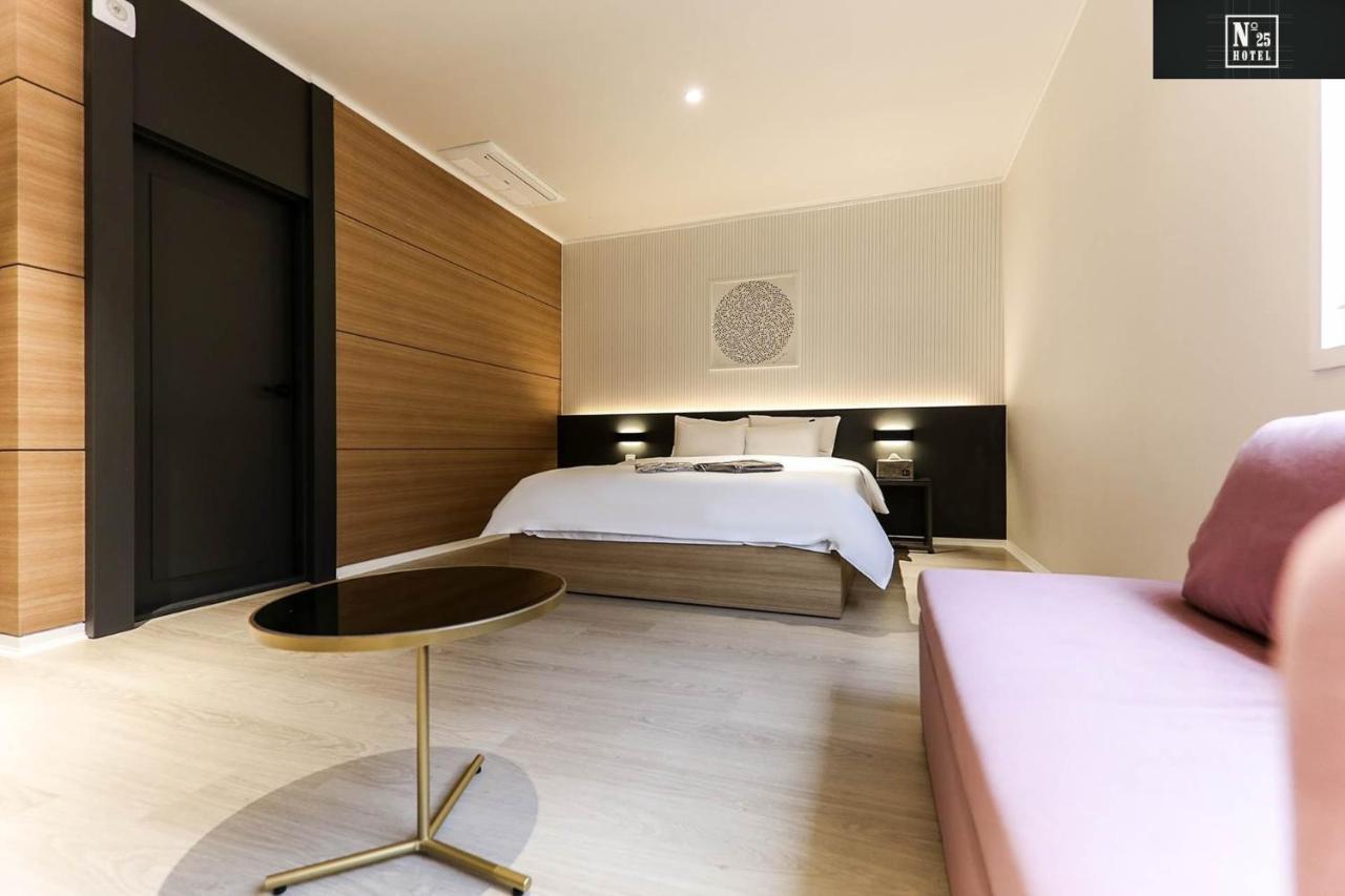 No.25 Hotel Cheonan Esterno foto